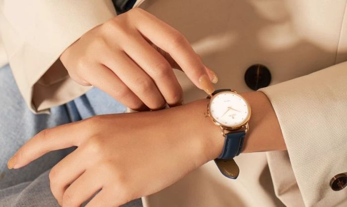 Tặng sếp nữ một chiếc đồng hồ đeo tay là quyết định vừa thiết thực vừa giàu ý nghĩa