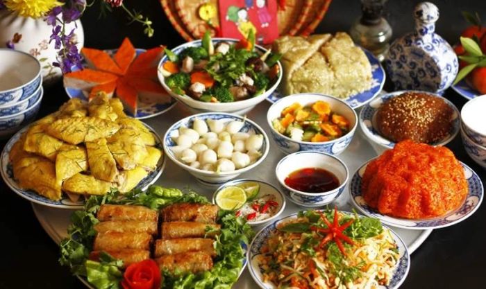 Dưa món ngày Tết nên ăn kèm với những món nào để ngon miệng nhất?