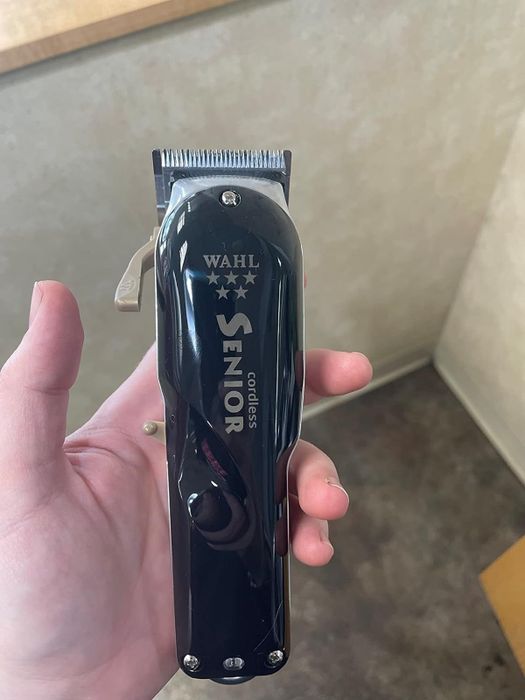 Reviewer demonstrating the trimmer