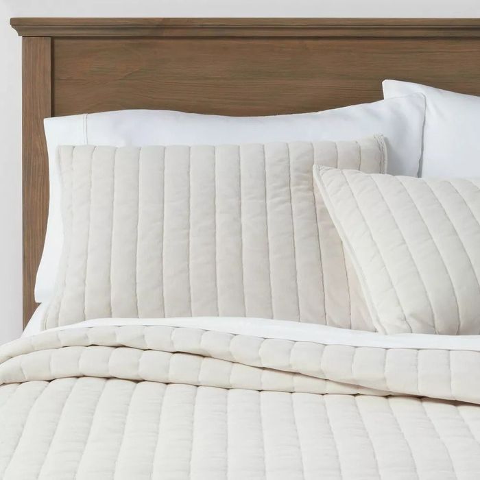Caramel-colored quilt