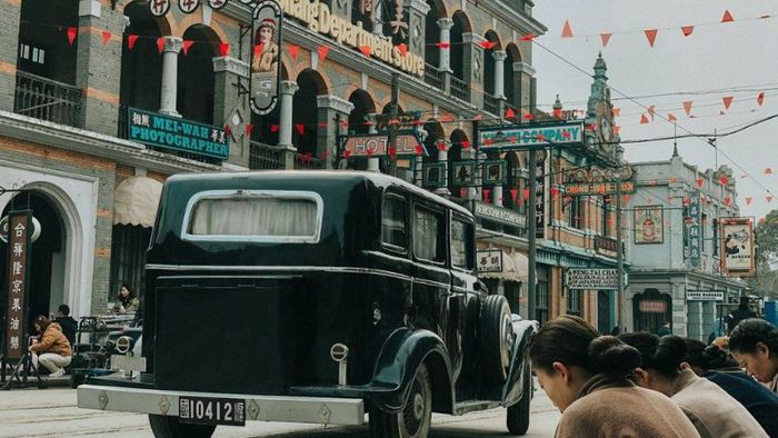 The Shanghai Film Studio officially opened its doors to visitors in 2000.