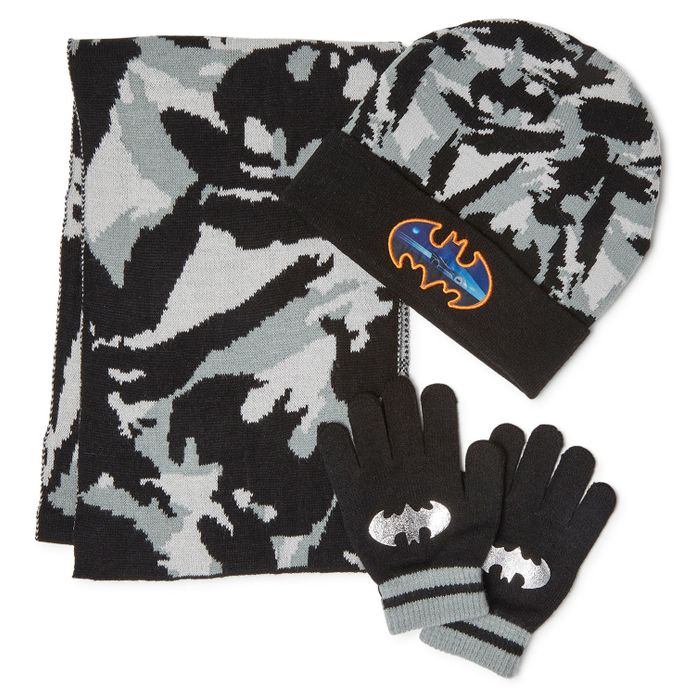 A black and gray camouflage winter accessories set