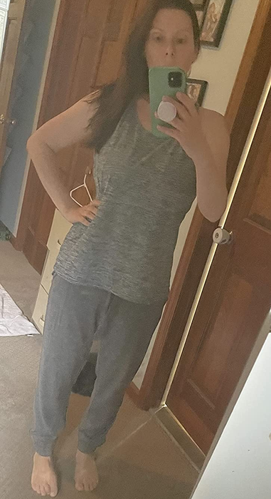 Image showing a reviewer in gray pants