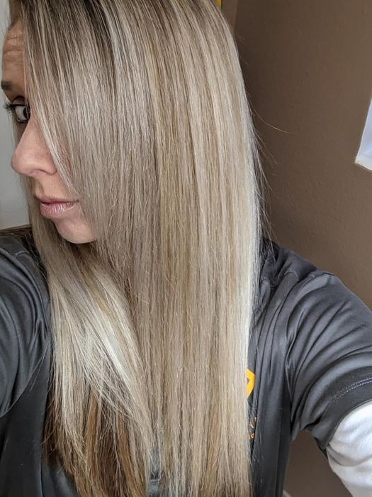 The reviewer's hair after using the serum.