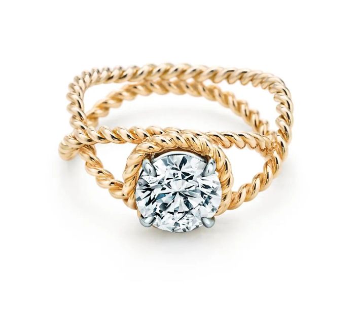 A diamond set on a golden rope band