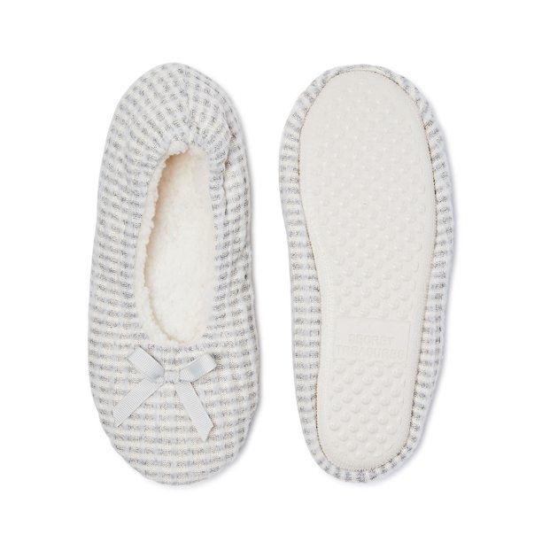 White and gray striped slippers with a cute gray bow accent.