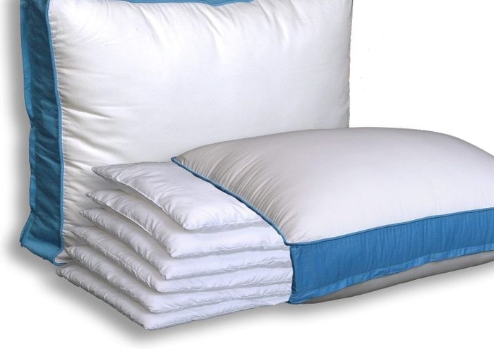 The layered pillow in use