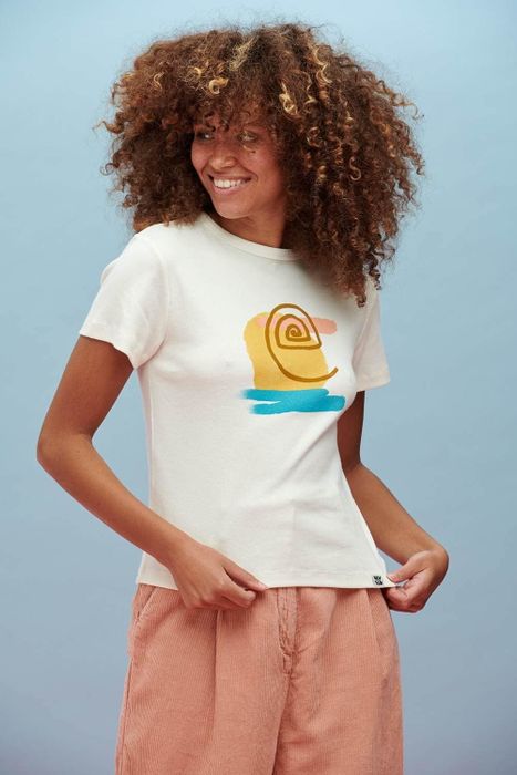 A person showcasing the t-shirt.