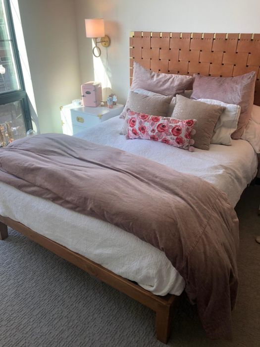 Image of the bed frame reviewed by a customer.