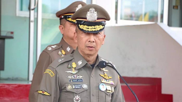 ประวัติของพล.ต.อ.ต่อศักดิ์ สุขวิมล หรือ 'บิ๊กต่อ' ผู้ที่จะก้าวขึ้นเป็นผู้นำตำรวจแห่งชาติคนที่ 14 ของไทย