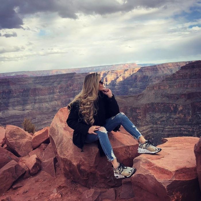 Another reviewer sporting the sneakers during a visit to the Grand Canyon.