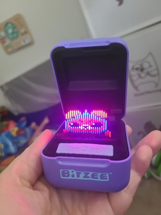 A photo from a reviewer showing the digital pet in action.
