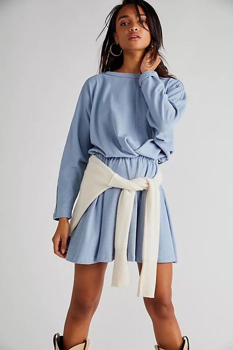 A model wearing the autumn sky dress