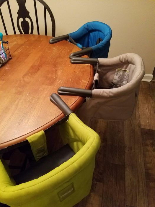 Three Ingelsina high chairs positioned at one table