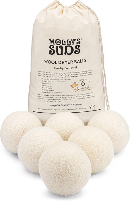 White wool dryer balls