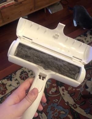 A Mytour editor’s Chom Chom roller packed with cat hair