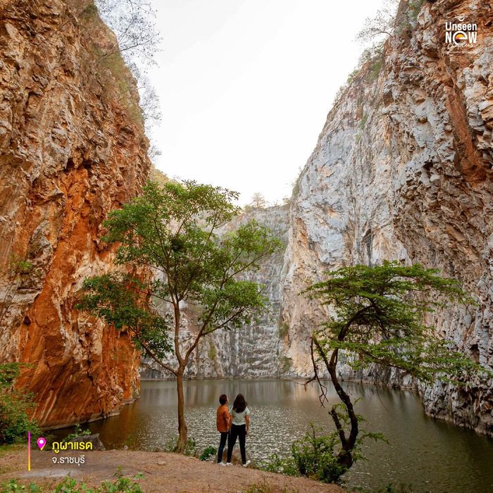 ภูผาแรด อำเภอเมืองราชบุรี จังหวัดราชบุรี