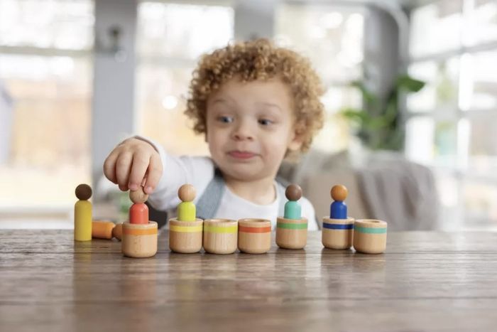 Lovevery peg people