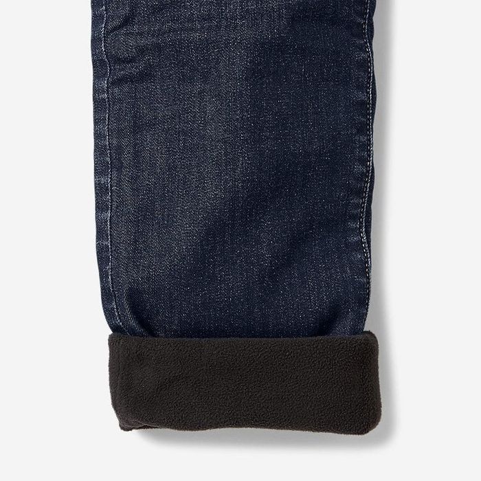 Close-up shot of the hem, showcasing the fleece lining