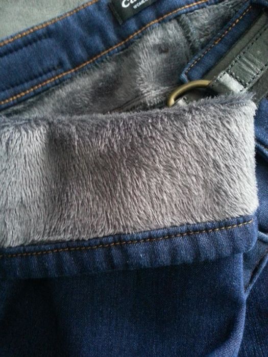 Close-up of the fleece lining as shown by a reviewer