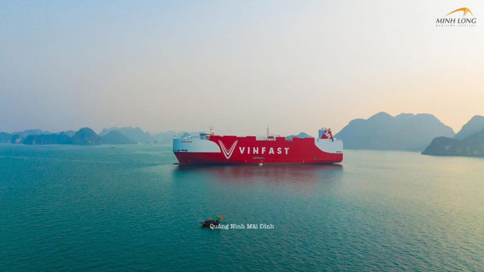 tàu chở xe VinFast 6.jpg