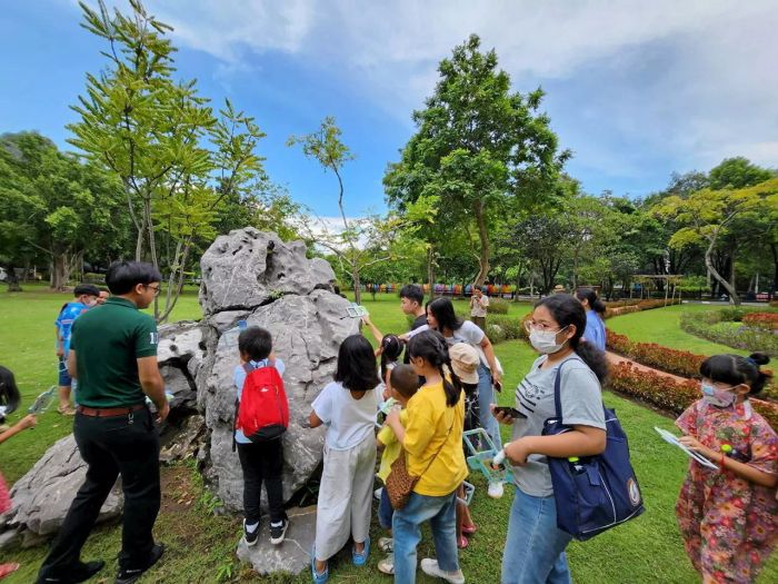 ร่วมเที่ยวเพชรบุรีและสนับสนุนการสมทบทุนบูรณะ 'พระราชนิเวศน์มฤคทายวัน' เพื่อส่งเสริมการรักษามรดกประวัติศาสตร์อันล้ำค่า