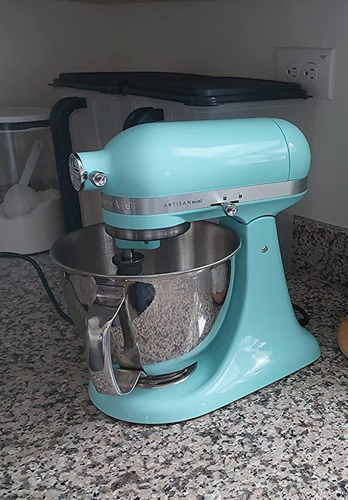 Another reviewer's blue mixer
