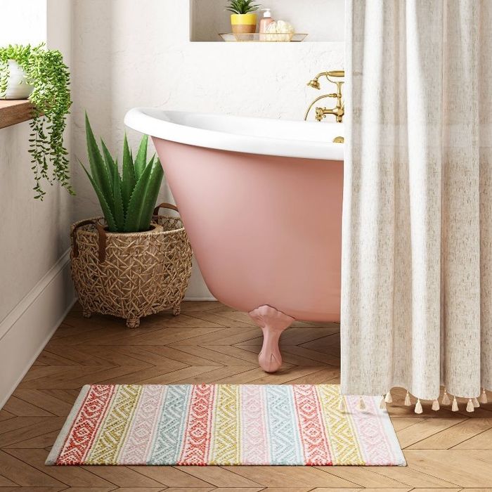The vibrant, multicolored bathmat