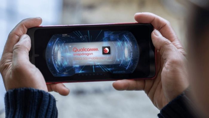 Snapdragon 750G có thể so sánh với chip nào?