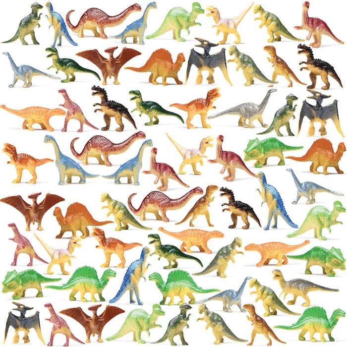 72 plastic dinosaur figurines