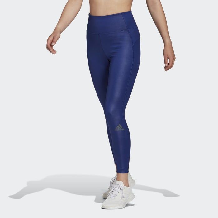 a model showcasing the tights in blue
