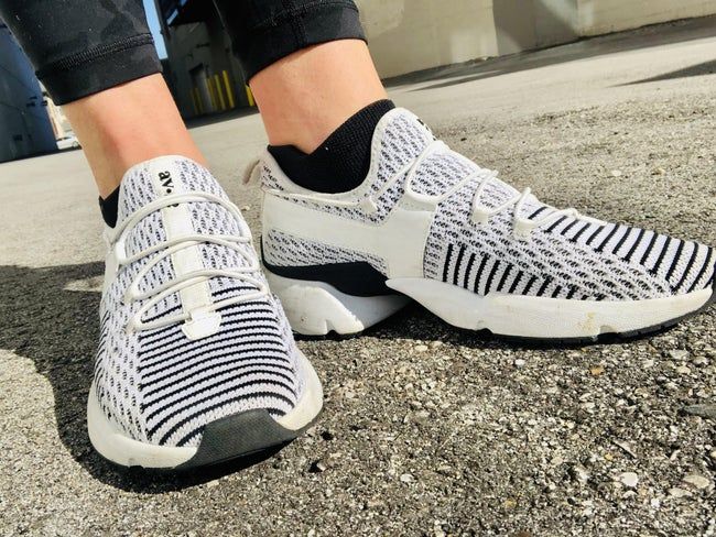 Black and white modern tennis shoes