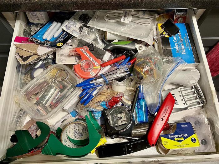 A reviewer’s photo of a cluttered drawer