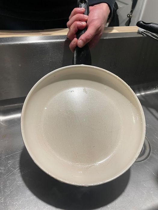 After image of the same pot, now completely free of stains