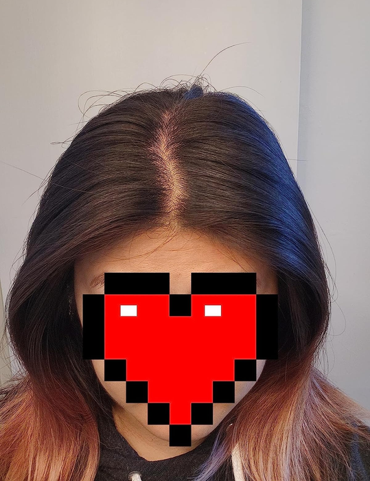 Reviewer shares an image of smooth, clean hair after use