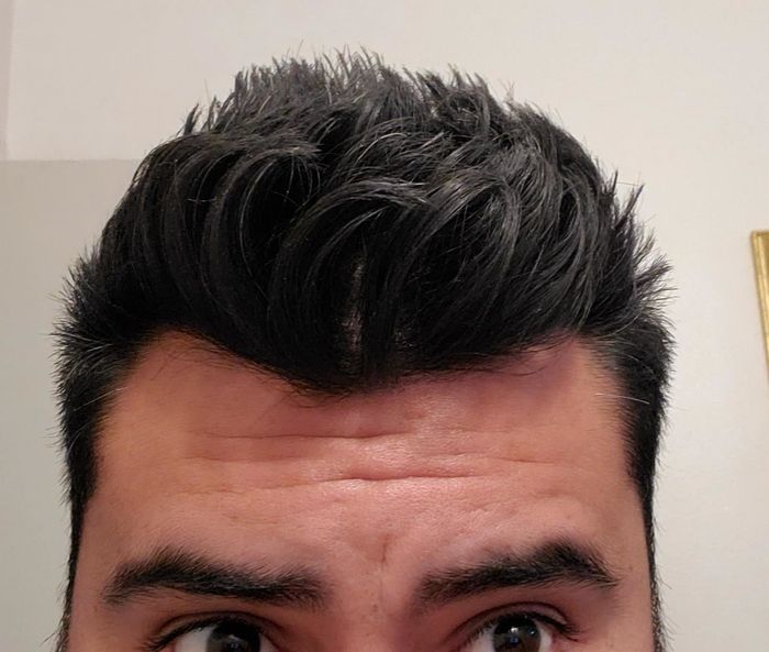 reviewer showcasing effortlessly tousled hair