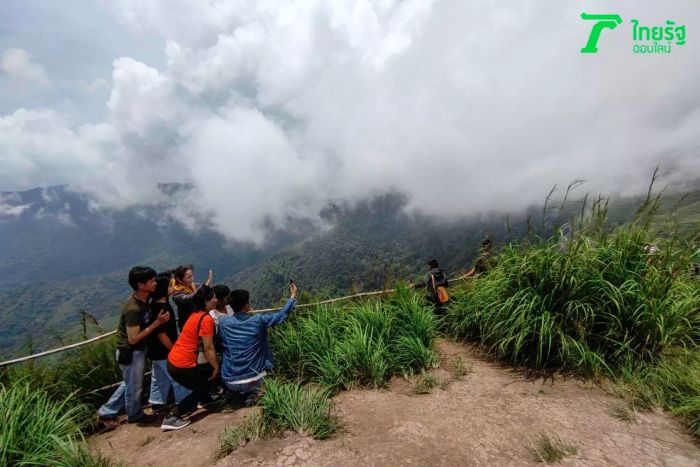 ชวนไปสัมผัสธรรมชาติในช่วงปลายฝนต้นหนาว ชมทะเลหมอกที่ 
