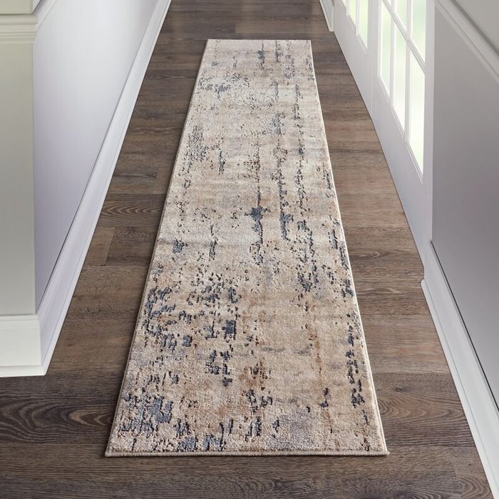The rug in a hallway