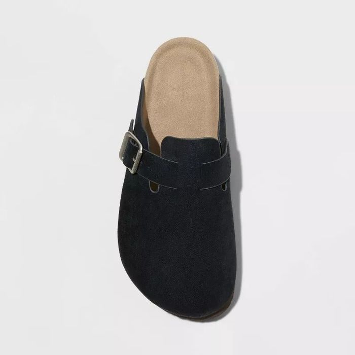 Shoe in classic black