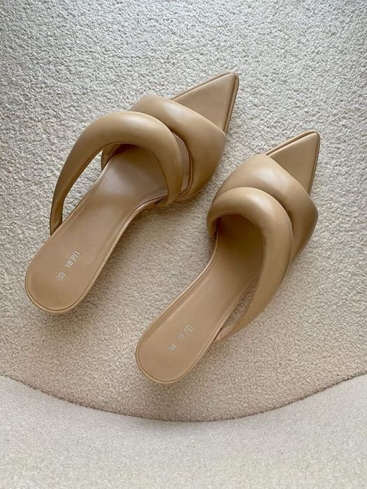 the beige footwear