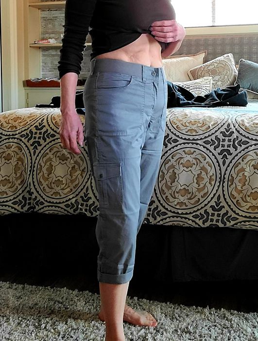 Reviewer’s full-length mirror selfie.