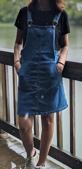 reviewer pairing it with a short-sleeve shirt