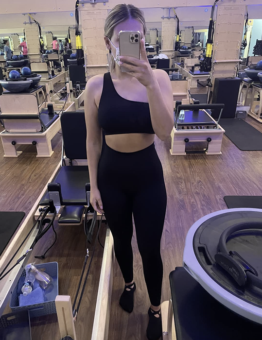A reviewer is wearing the black set.