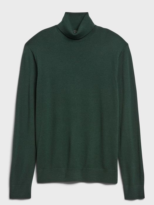 Image showing the front view of a green sweater.
