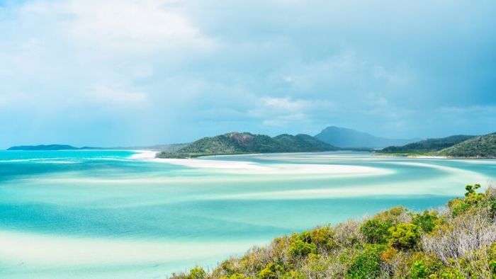 A panoramic view of Whitsunday Island is like a paradise on Earth.
