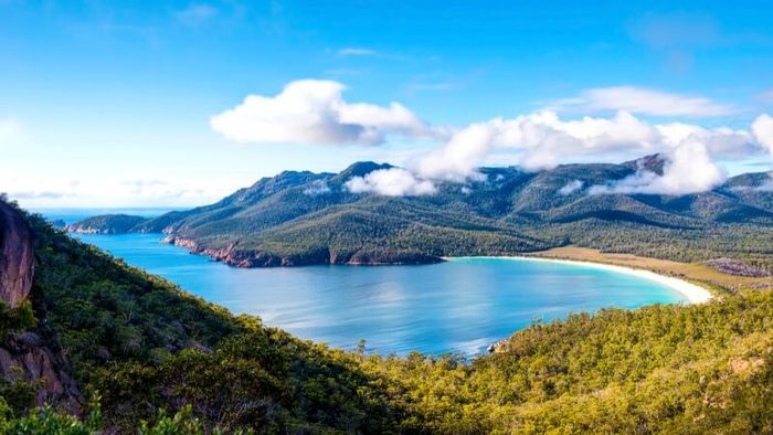 The breathtaking beauty of Wineglass Bay, Tasmania