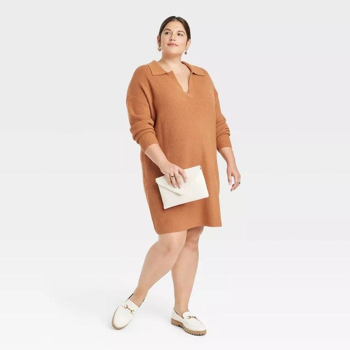 model wearing the brown dress and white loafers