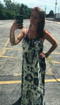 A reviewer photo featuring the dress.