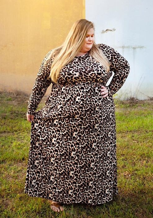 The reviewer is wearing the leopard-print maxi dress.