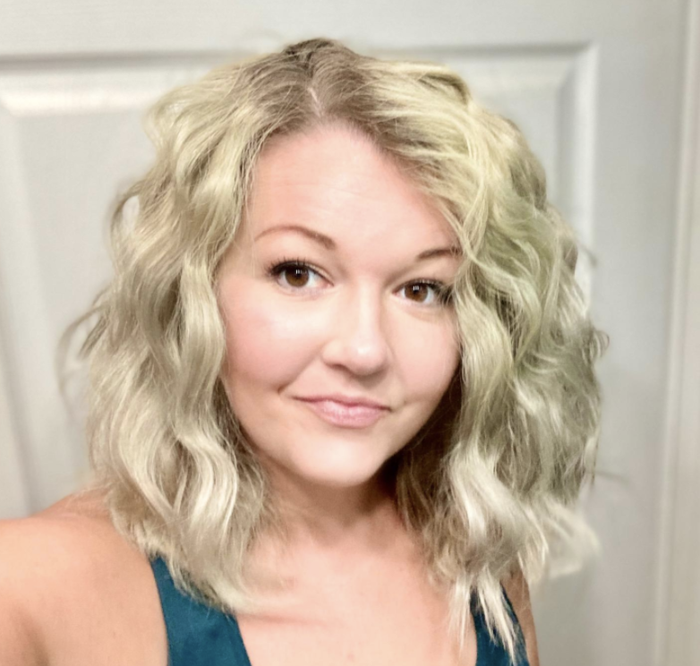 photo of hair after using the Wave Artist